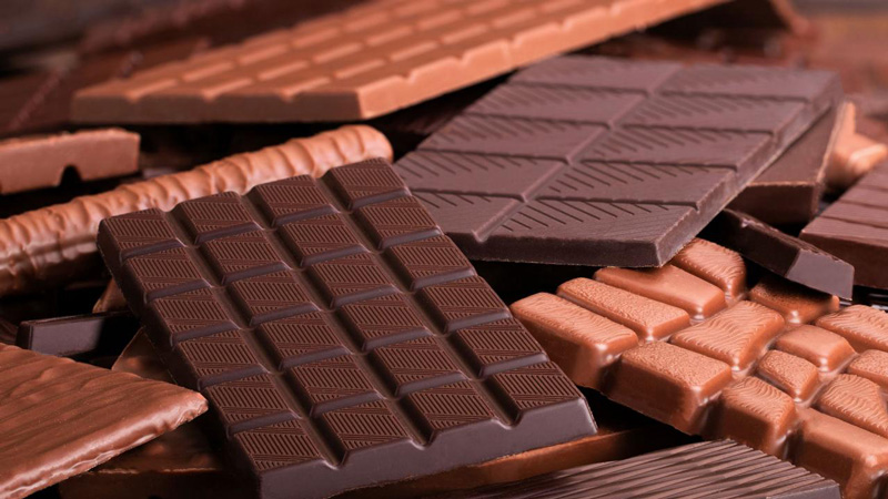 ماده غذایی برای چربی سوزی شکم شکلات تلخ